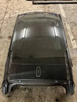 Glasdak Land Rover Discovery 5 OEM SKE39685