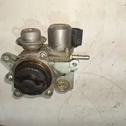 Pompe à injection Peugeot 308 d'occasion OEM V75734368002 B