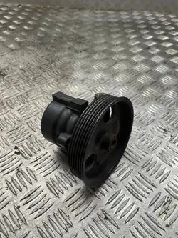 Bomba de direção assistida Dacia Sandero I Logan I