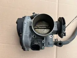 Corpo de Aceleração Volkswagen VW Skoda 2.0 Gasolina 06A133066E