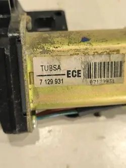 BMW OEM 07129931 Kofferbaksluitmechanisme E61