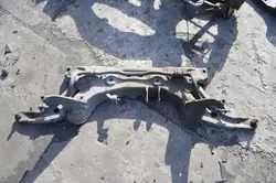 Kelkkajousitusvaunu Ford Transit Courier OEM 409443