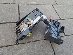 Módulo de Voltaje de Batería CITROEN PEUGEOT 9810873080