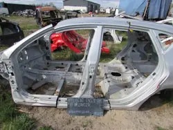 SUPEK Keskusta Vasen Hyundai i30 07-12 HB 5D