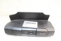 Tomada USB 12V KIA OEM 84620-G6080CA - Usado