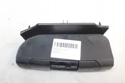 KIA 12V USB-pistorasia OEM 84620-G6080CA - Käytetty