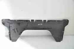 Moottorin kansi SEAT IBIZA V 2Q0825235A 1.0L bensiini 2018