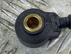 Hyundain koputusanturi OEM 393203C200 - Käytetty