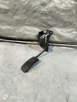 Kaasu Potentiometri Nissan Interstar 2.5 DCI