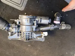 Termostaatti Mazda CX-5 KF 2.5 Bensiini OEM PYF88