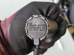 Käytetty Volvo öljynpainetunnistin OEM 31401504