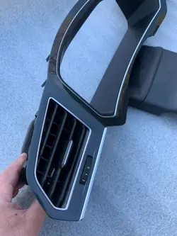 OEM 5NB858019 Hastighetsmätarlock för VW Tiguan LIFT 2020-23