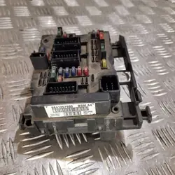Module confort OEM 9641257980 pour Peugeot 308 2.0L Diesel