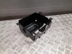 Suporte bateria Audi Q8 OEM 4M0915400D - Usado