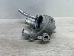 Boîtier thermostat OEM 94610608031 pour Porsche Macan