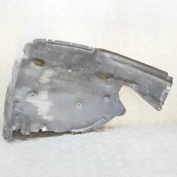 Bakre Höger Hjulhus BMW 7 (F01, F02) 51717185160