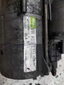 Motor de arranque 1.9 TDI VW Volkswagen Caddy III (2003- ) OEM 02Z911023H
