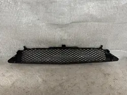 Vorderer Stoßfängergrill MERCEDES B-Klasse W246 11-