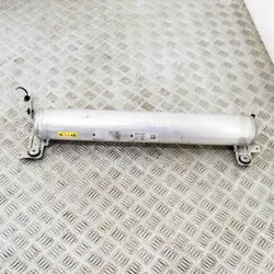 Maserati ilmasäiliö OEM 670037522 Levante SUV:lle