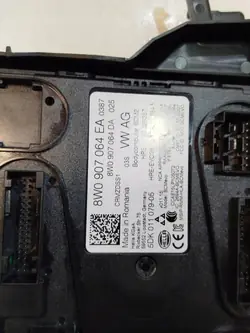 Módulo Conforto Audi A4 B9 OEM 8W0907064EA Usado
