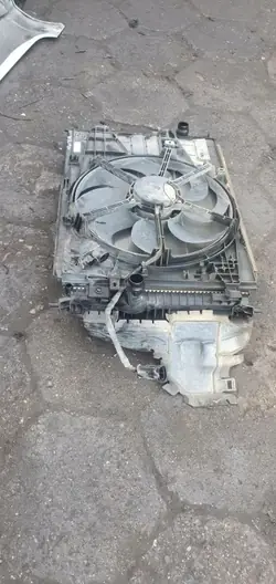 OEM PAS PRZEDNI WENTYLATOR CHŁODNICE 1.5 BLUE HDI