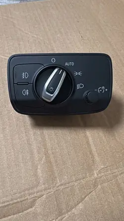AUDI A3 8V Lichtschakelaar 8V0941531L