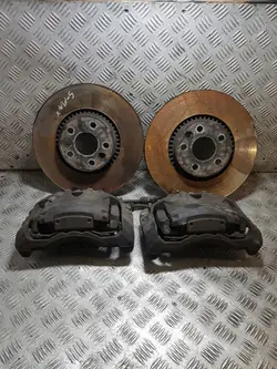 FORD OEM Bromsokar & Skivor Set Fram