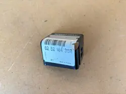 Framfäste för skärm Renault Master III