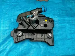 Réservoir AdBlue Mercedes-Benz OEM A0994710475 - Occasion