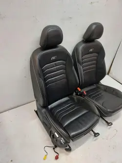 VWARTEONKANAPY18r Sièges Avant Arrière R-Line RHD