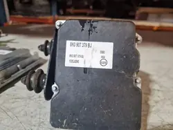 Pompe ABS OEM 8K0907379BJ pour Audi A4 2.0L