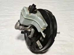 Jarruservo pumpulla VW Passat B6 3C1614105AH