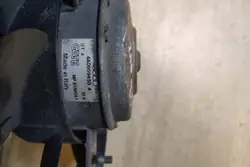 Pare-chocs avant AUDI 80 AVANT 2.0L essence 1993 OEM