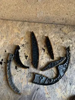 Audi A6 3.0 TDI jakohihnan ohjain 059109507K