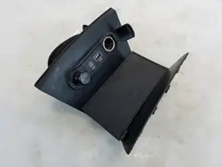 Tupakansytytin USB/AUX OEM 96120-D4500