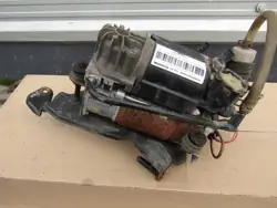 Compresseur Airmatic Mercedes W211 OEM WABCO - Occasion