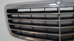 Framgrill Mercedes-Benz E-Klass W211 2006-2008 A2118801783