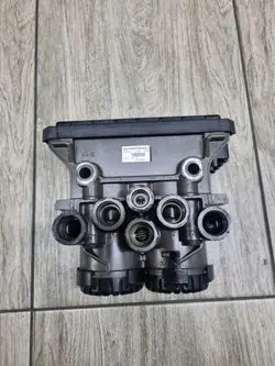 Soupape EBS arrière OEM 5801290650 K023213 camions
