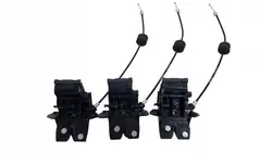 Mercedes C-Klass W203 Nedre Baklucka Lås OEM A1717500085