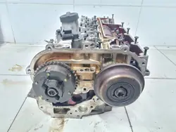 Volvo XC70 Moottorin pää OEM H518X - Käytetty