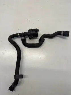 Tubo Acqua Pompa Mercedes Classe C W206 2.0 CDI