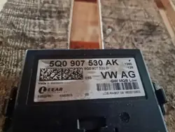 VW Mukavuusmoduuli 5Q0907530AK Touran 2.0L Diesel