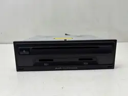 Audi CD/DVD-vaihtaja OEM 4E0035666B - Käytetty