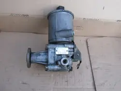 Bomba de direção assistida 95bar Mercedes W124 W201 190