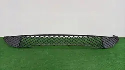 MERCEDES A-KLASA W176 Rejilla de Parachoques Delantero A1768850022