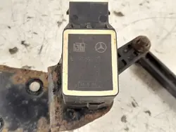Sensor de suspensão dianteira direita Mercedes-Benz GL X164 2007 OEM A1643200832