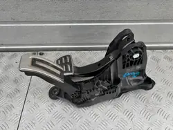 Skoda Enyaq IV Gas- och Bromspedal OEM 1EB723058G