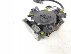 Kia OE liukuoven lukkosähkömoottori OEM 834704D101