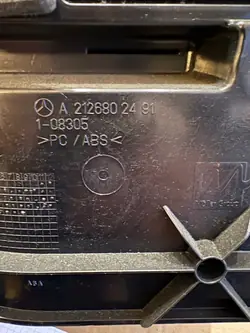 Mercedes E W212 Lift Matkustajan hansikaslokero A2126802491