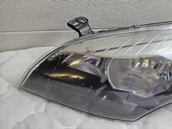 Phare Avant Gauche Renault Megane III 260607305R